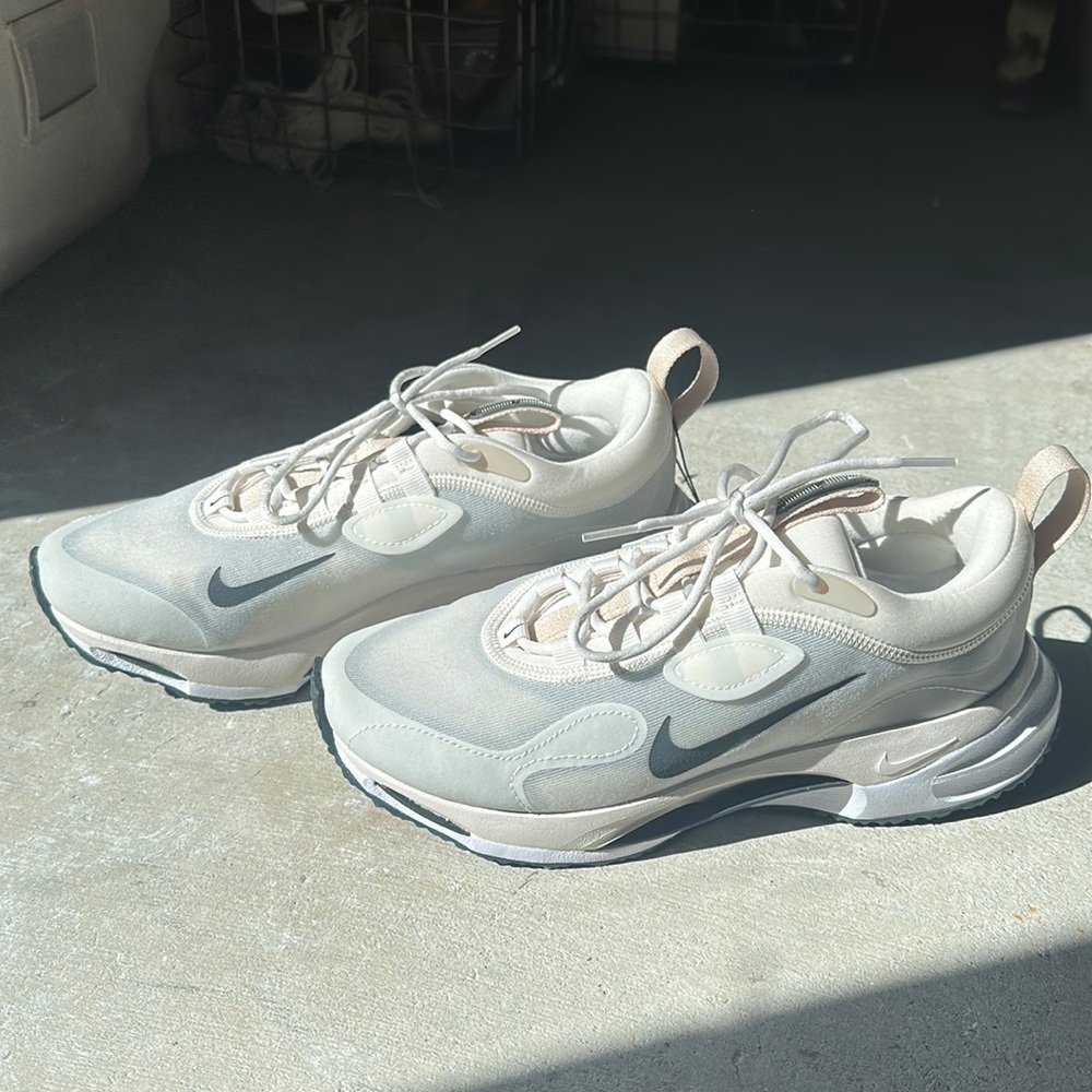 Nike Spark Phantom Smoke 8.5
